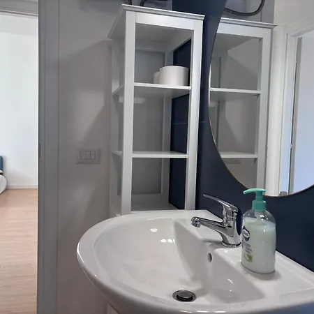 Apartment Domus Blue Giureconsulti *